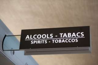 Dispositions concernant le commerce des boissons alcooliques et des tabacs manufacturés